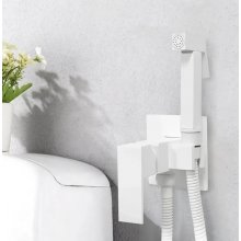 Смеситель с гигиеническим душем BOCH MANN RESIA W CK-P11W Смеситель с гигиеническим душем BOCH MANN RESIA W CK-P11W